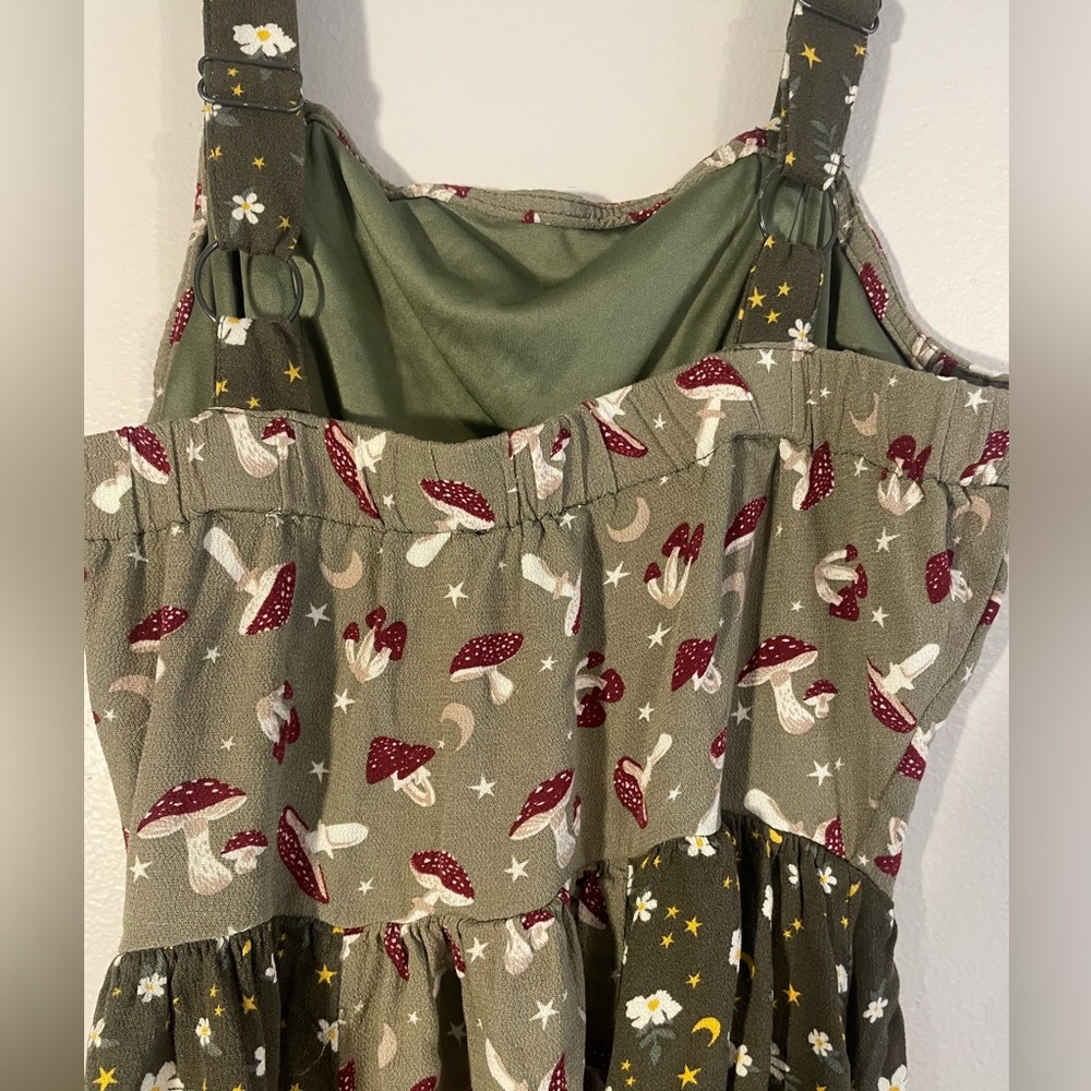 Hot Topic Thorn & Fable Mushroom Green Color-Block Midi Cami Dress, Size S - Picture 6 of 8
